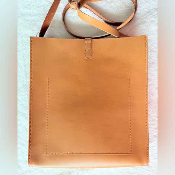 Eileen Fisher Vegetable Tanned Italian Leather Crossbody Tote Bag - Picture 5 of 15